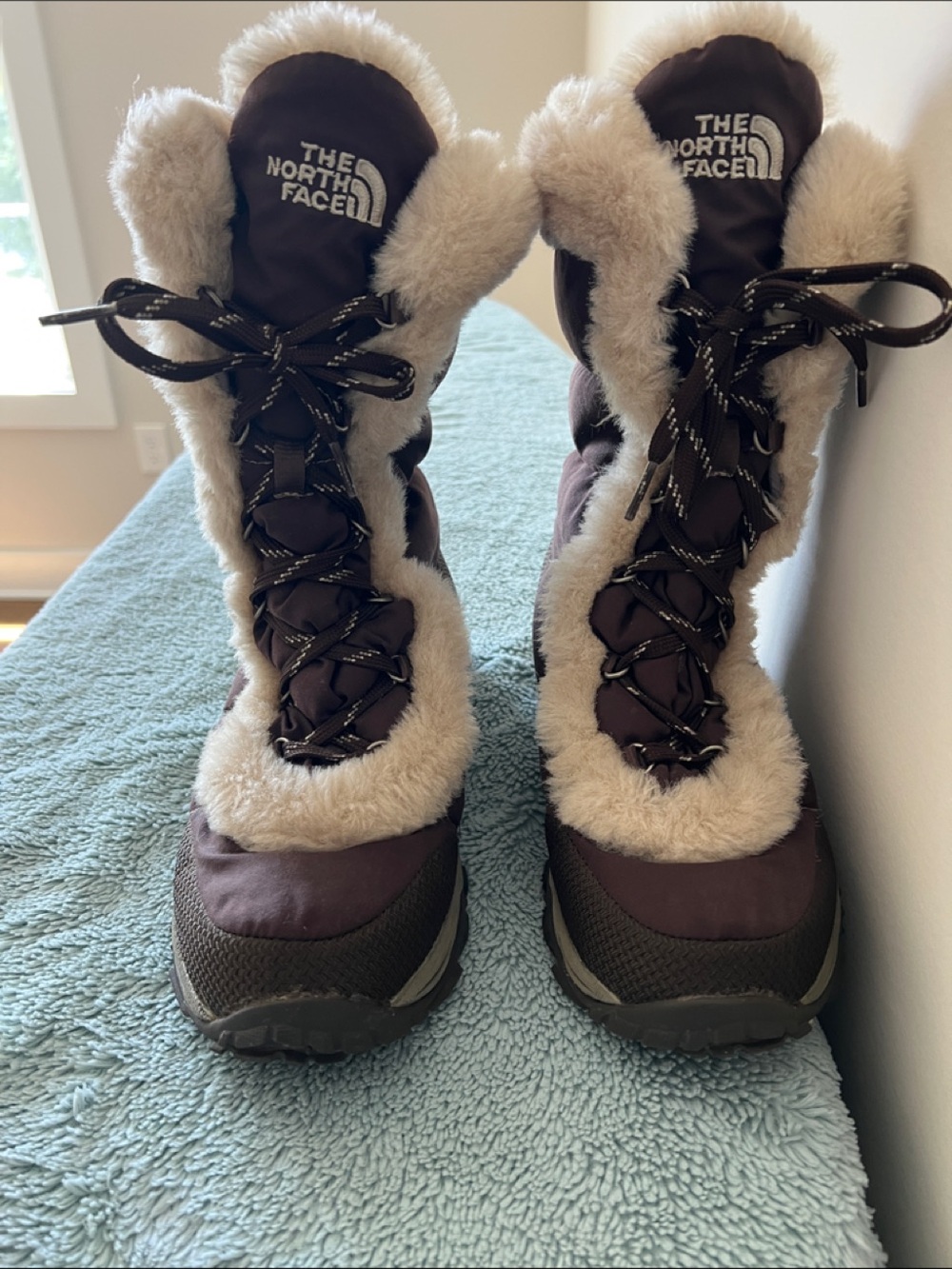 The North Face Nuptse Brown Goose Down Faux Fur Winter Boots Women's Size 9
